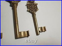 3 x Large Antique Brass / Bronze Keys Portugal City Coat Of Arms 19th Century