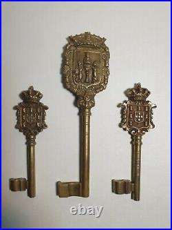 3 x Large Antique Brass / Bronze Keys Portugal City Coat Of Arms 19th Century