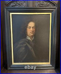 Antique Early 18th Century Oil Portrait Painting Of A Man In Wig And Robes
