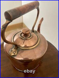 Early 19th Century Large Victorian Antique Copper Kettle, Decorative Item