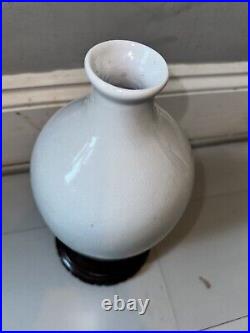 LARGE Antique Chinese Porcelain Crackle Vase Qing 19th Century