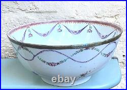 Large Chinese Antique Famille Rose Bowl, Qianlong, 18th Century, Good Condition