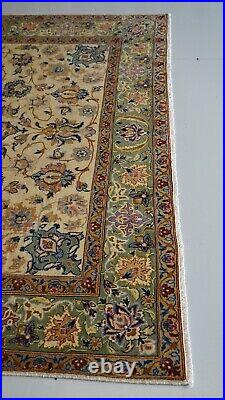 Large Vintage Medallion Handmade Wool Rug 343 X 234 Cm